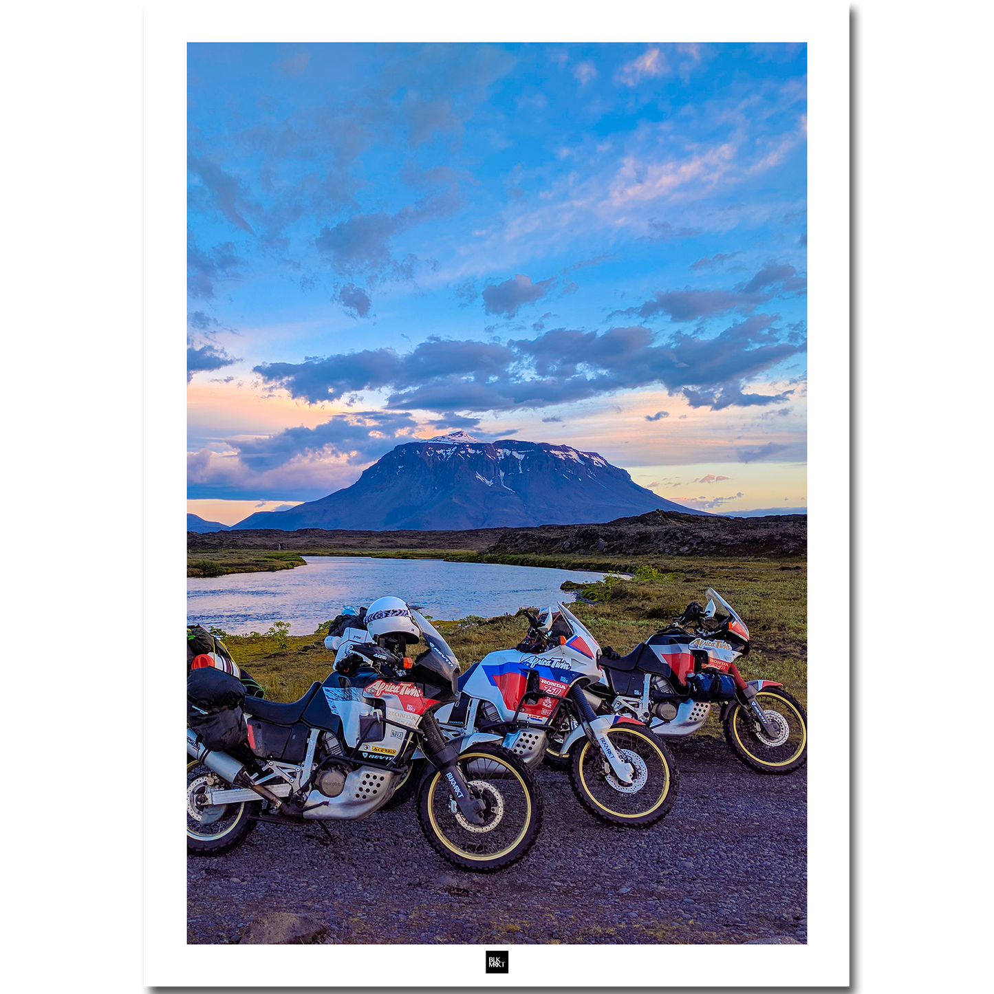 Poster Islande: 3 Africa Twin mont Herdubreid