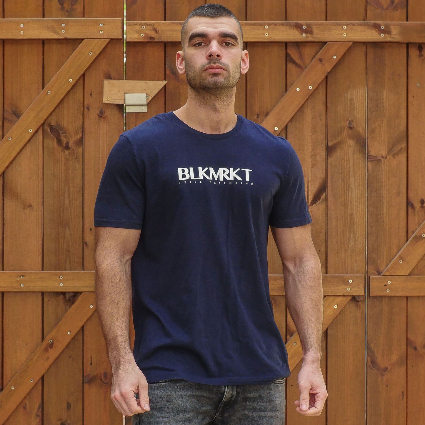 T-Shirt - Still Exploring - Bleu Navy